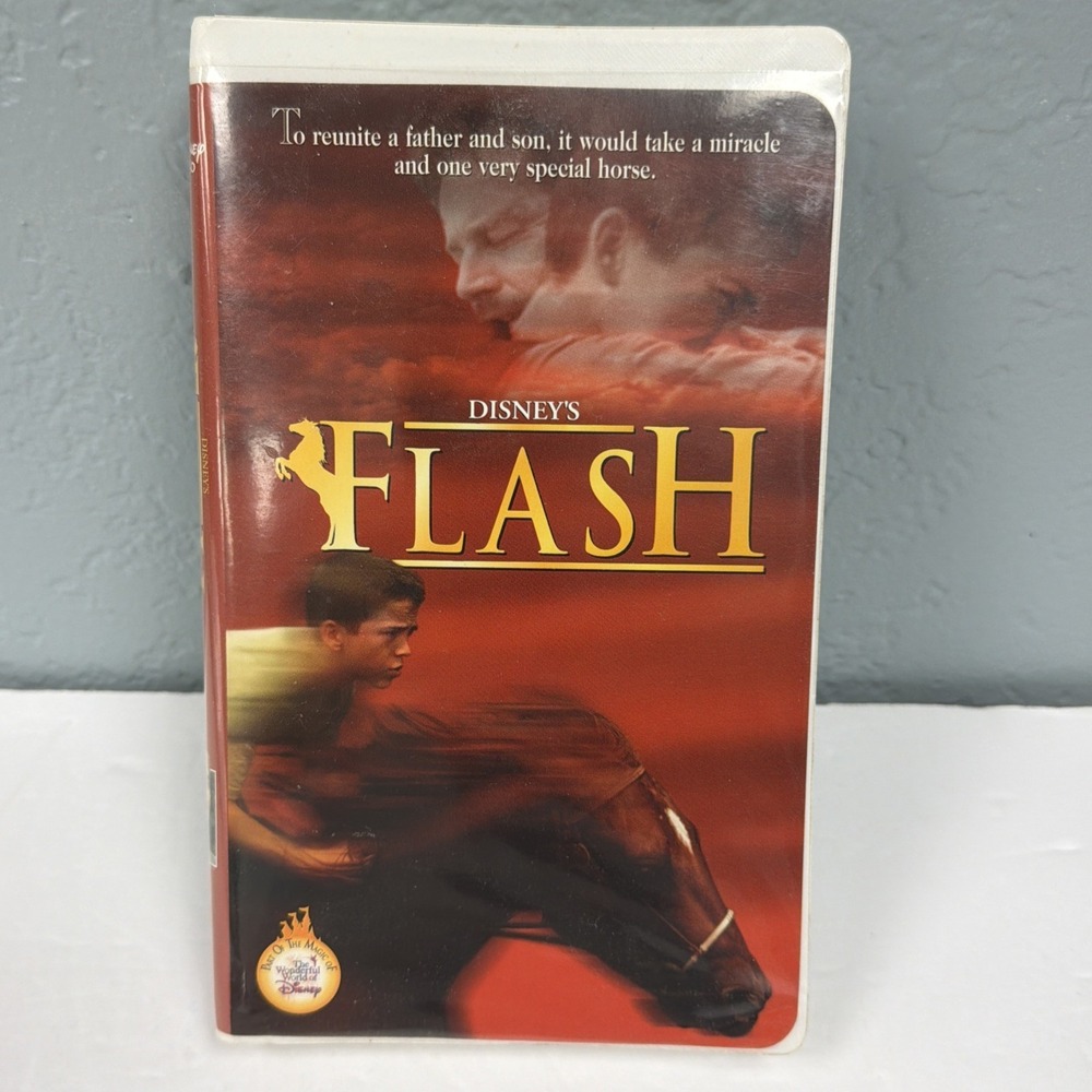 Flash VHS Disney Clamshell ‎ Lucas Black  Wonderful World of Disney